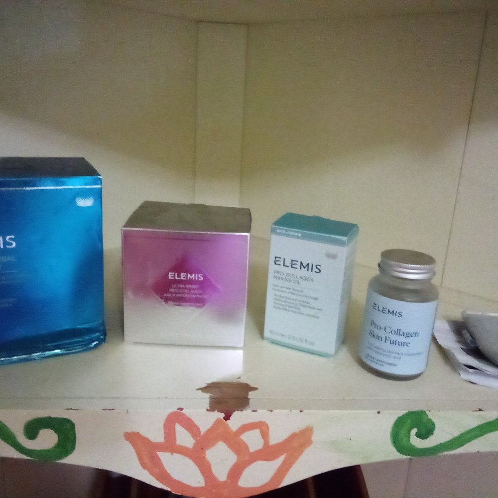 Elemis products ( 4)